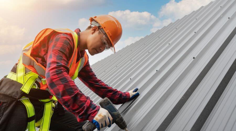 Expert top industrial roofings services in Madison, SD